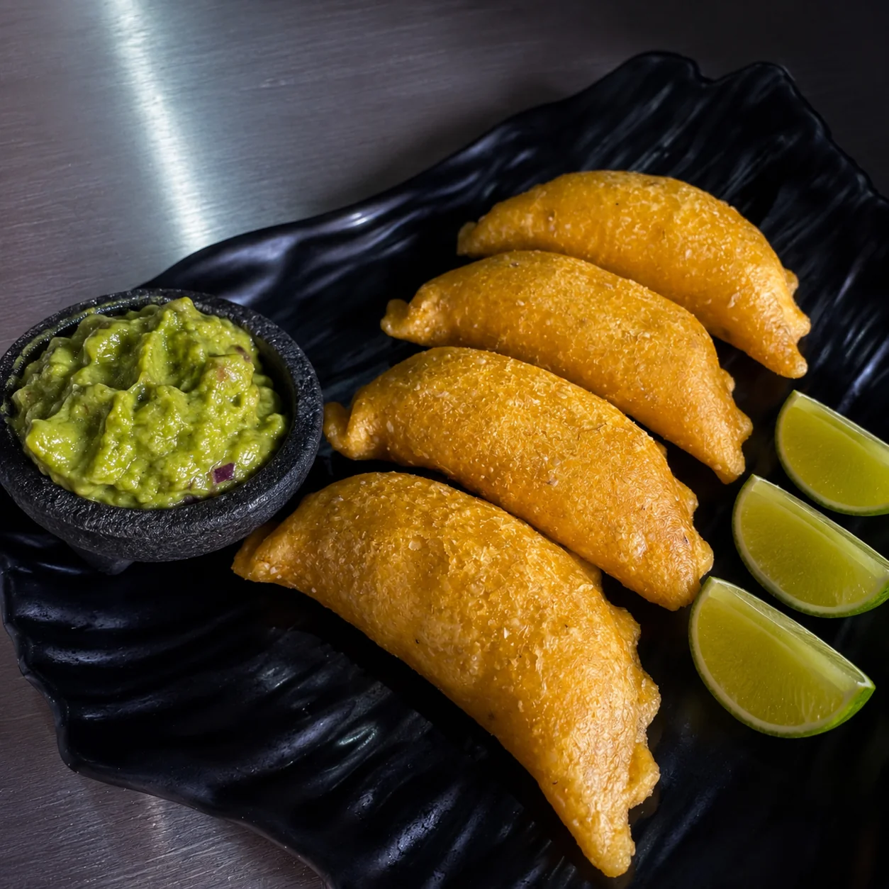 La Echada pa' lante, empanada de La Empanada Guerrera